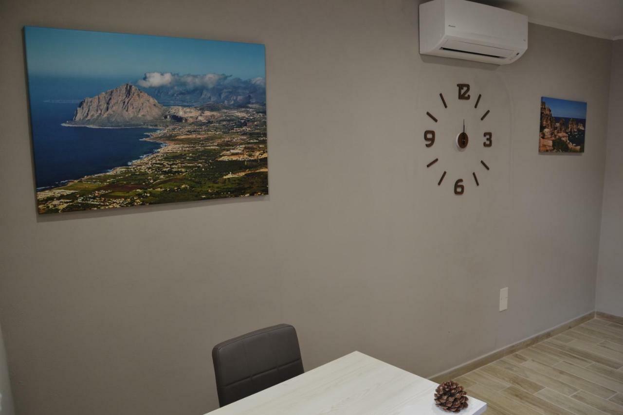B&B Stella Maris Trapani Centro Bagian luar foto