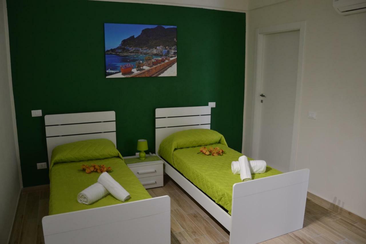 B&B Stella Maris Trapani Centro Bagian luar foto